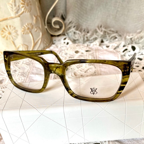 NEW Victory Optical glasses by Eagle Eyewear - Picture 13 of 14